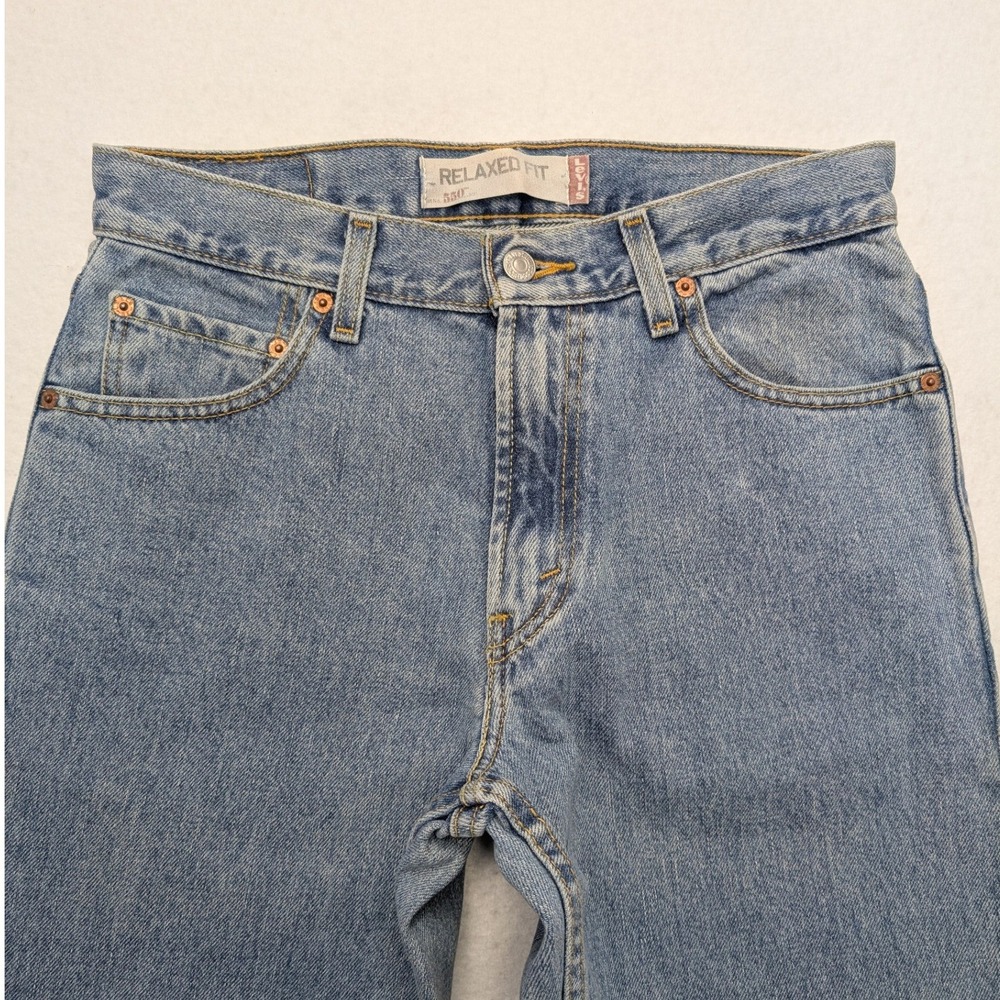 Levis 550 Relaxed Fit Jeans Mens  30x34 Y2K Blue Medium Wash Denim 00550-4834 - Picture 2 of 14